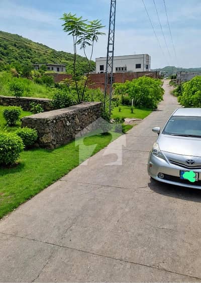 بنی گالہ اسلام آباد میں 10 مرلہ رہائشی پلاٹ 55.0 لاکھ میں برائے فروخت۔