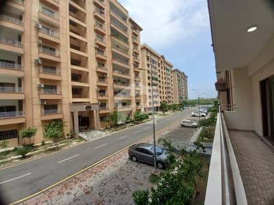 10 Marla 3 Bedrooms Apartment sector B Askari 11 underground car Parking new For Rent