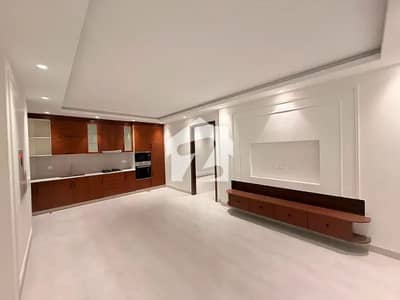 Lake Facing Ready Apartment Developed By Park view City