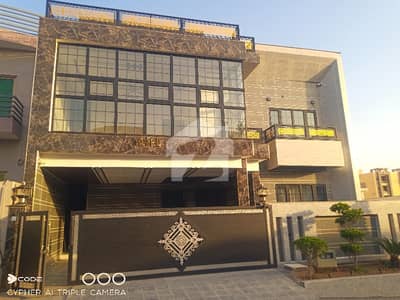 Zaraj Housing Scheme House Sized 14 Marla Is Available