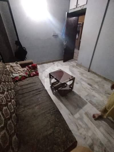 Fair-Priced 850 Square Feet Flat Available In Gulshan-e-Iqbal - Block 1