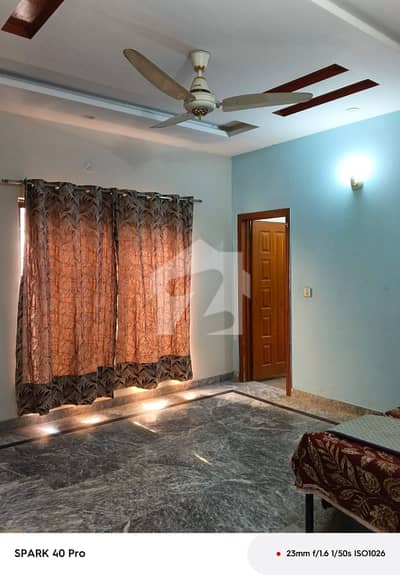 8 Marla Upper Portion For Rent
