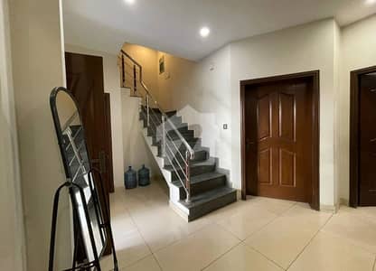 بش ایگزیکٹو ولاز ملتان میں 3 کمروں کا 4 مرلہ مکان 1.55 کروڑ میں برائے فروخت۔