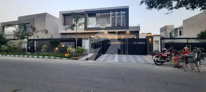 2 Kanal Like New Bungalow For Sale