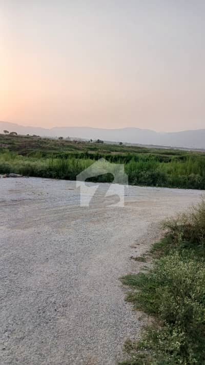 ای ۔ ؕؕؕؕؕؕؕؕؕ12/1 ای ۔ 12,اسلام آباد میں 10 مرلہ رہائشی پلاٹ 3.7 کروڑ میں برائے فروخت۔