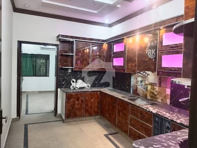 Avail Yourself A Great Prime Location 10 Marla House In Sahafi Colony