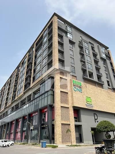 3 Bed + Servant apartment available for rent
