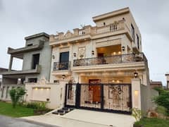 10 Marla Ultra Modern Luxury Cheapest House Available For Sale 10 Marla Ultra Modern Luxury Cheapest House Available For Sale