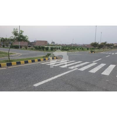 Owner 5 Marla Plot Iqbal Avenue Cooperative Housing Society Phase-4 LHR