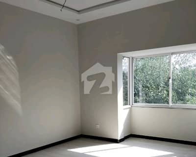 House For sale In Beautiful F-11 House For sale In Beautiful F-11