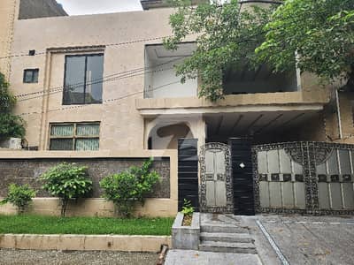 Garden Town Abubakar Black 12.5 Marley Dubal Story 5 Bad Dubal Kitchen D/D TVL Vid Besment Tile Flooring Good Location Esi Approach