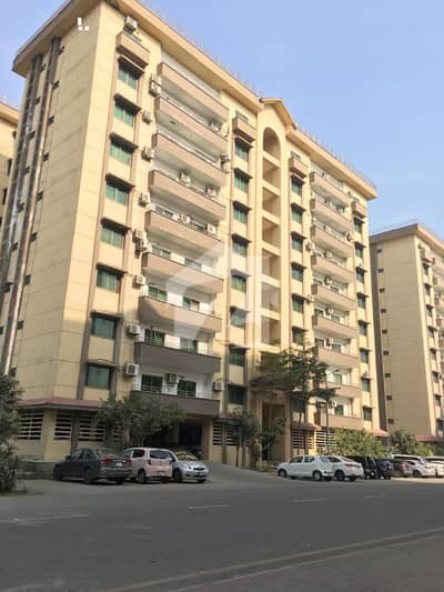 10 MARLA 3 BEDROOM READY TO MOVE APARTMENT AVAILABLE FOR RENT