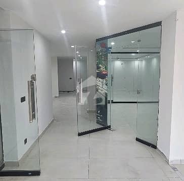 1350 Square Feet Office For rent In Rs. 165000 Only