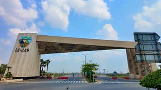 2 KANAL 7 MARLA POSSESSION PLOT FACING PARK MAIN BACK WITH EXTRA LAND TOP LOCATION