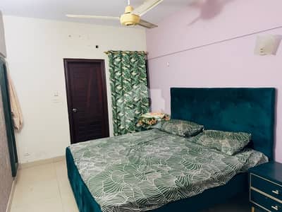Prime Location DHA Phase 5 Flat Sized 950 Square Feet For rent