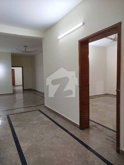 E-11 Kanal Ground Portion Having 3 Bedrooms Attached Washrooms Drawing TvL Kitchen Separate Meters Rent Demand 1.60 Lac
