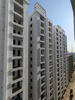 Premium 5-Bedroom Family Apartment for Sale | Al Madni Heights
