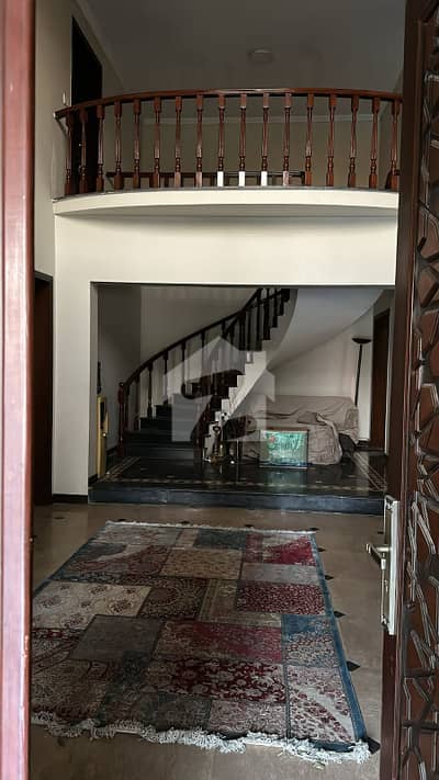 DHA PHASE 2 2 KANAL OLD HOUSE FOR SALE Best Location, DHA PHASE 2 2 KANAL OLD HOUSE FOR SALE Best Location,