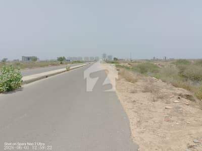 4000 YARDS PLOT FOR SALE