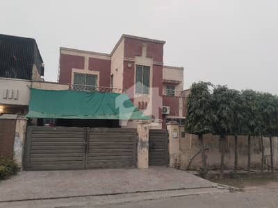 13 Marla 4 Bedrooms House Sector B Askari 11 Lahore For Sale