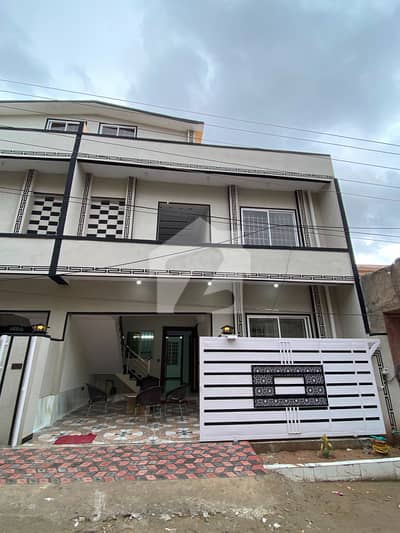 5 MARLA DOUBLE STORY HOUSE IN MAIN ROAD PRIME LOCATION Best Opportunity In Rawalpindi 5 MARLA DOUBLE STORY HOUSE IN MAIN ROAD PRIME LOCATION Best Opportunity In Rawalpindi