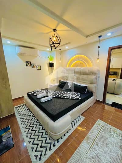 ONE BED LUXURY FURNISHED APARTMENT FOR SALE IN GULBERG HEIGHTS