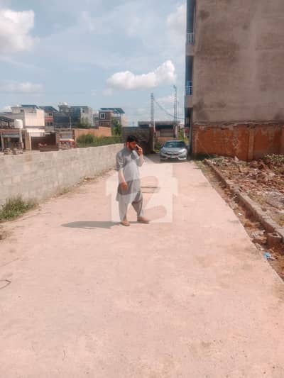 5 Marla Plots For Sale Also Pair Plot Available