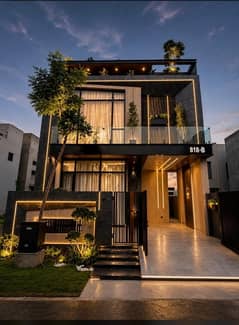 *5 Marla Ultra-Luxury Bungalow For Rent in DHA Phase 9 Town, Lahore*