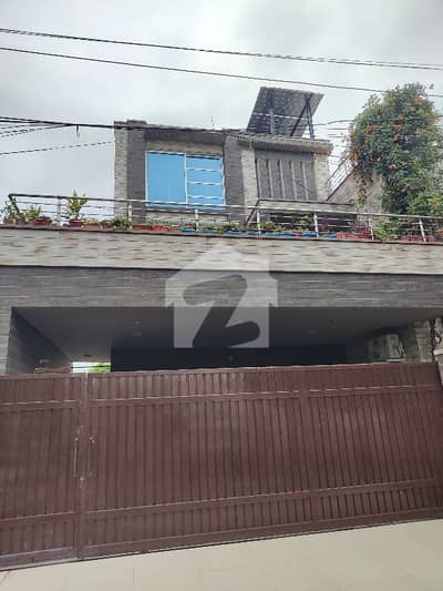 15 Marla Triple Storey House For Sale