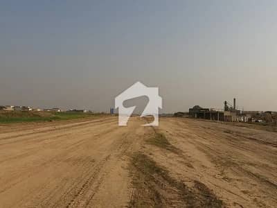 10 Marla Plot For Sale