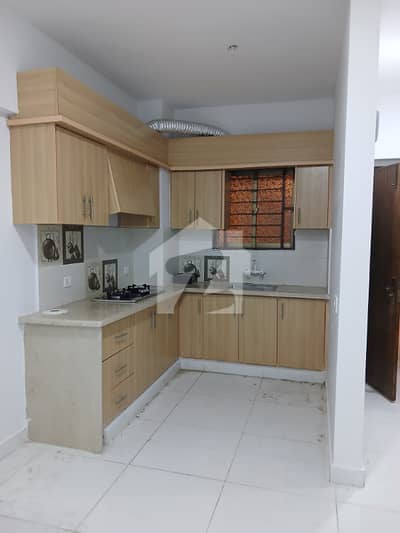 Falaknaz Twin Tower 2 Bed DD For Rent