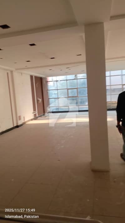ایف ۔ 10 مرکز ایف ۔ 10,اسلام آباد میں 15 مرلہ Studio عمارت 11.0 لاکھ میں کرایہ پر دستیاب ہے۔
