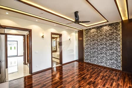 FULL BASEMENT OWNER BUILD SLIGHTLY USED BUNGALOW FOR SALE