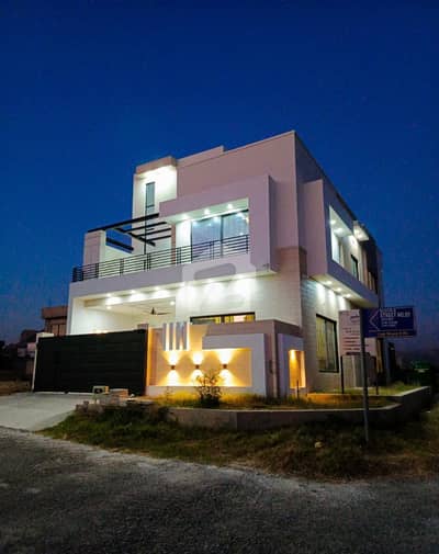 7 Marla Corner House for Sale | 30x60 Corner House, Double Unit, Block E, MPCHS B-17