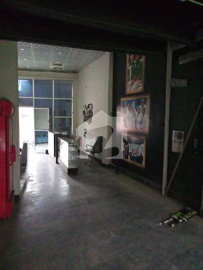 Double Shatter Shop Main Road 120 yd hall with Roof 200ft Road best For especially tea hotel, Restaurant Showrooms & Company Office Double Shatter Shop Main Road 120 yd hall with Roof 200ft Road best For especially tea hotel, Restaurant Showrooms & Company Office