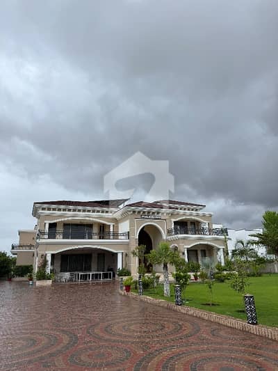 A Block 10 Kanal Designer Brand New Farm House Available For Sale In Gulberg Green Islamabad