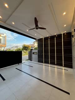 10 Marla Luxury Designer House for Sale | Spacious Living | Outclass Finishing | Premium Lifestyle
