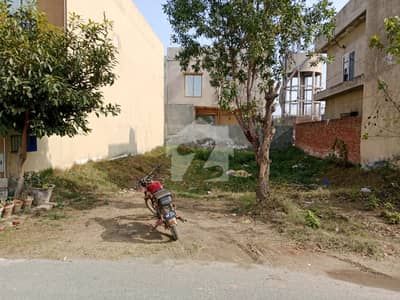 ٹی آئی پی ہاؤسنگ سوسائٹی ۔ فیز2 ٹی آئی پی ہاؤسنگ سوسائٹی,لاہور میں 9 مرلہ رہائشی پلاٹ 1.35 کروڑ میں برائے فروخت۔ ٹی آئی پی ہاؤسنگ سوسائٹی ۔ فیز2 ٹی آئی پی ہاؤسنگ سوسائٹی,لاہور میں 9 مرلہ رہائشی پلاٹ 1.35 کروڑ میں برائے فروخت۔