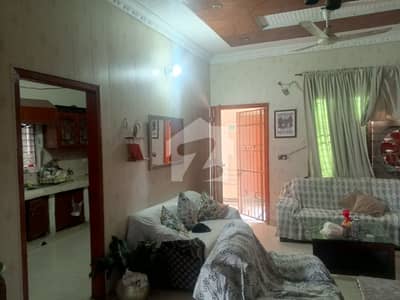 2ND FLOOR PORTION AVAILABLE FOR RENT IN KAMRAN BLOCK