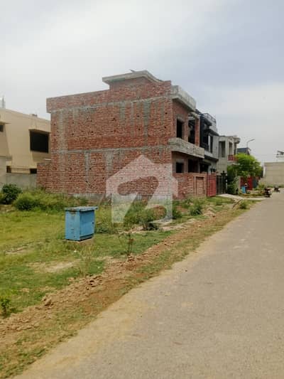 LOW PRICE PLOT FOR SALE/ 5 MARLA PLOT FOR SALE / LAHORE PROPERTY FOR SALE