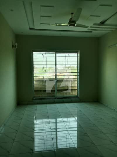 LOW BUDGET 5 MARLA HOUSE FOR SALE/ KHAYABAN E AMIN 5 MARLA HOUSE FOR SALE
