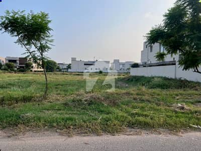 PLOT # Y-3207 RESIDENTIAL PLOT LOCATED IN THE BEST BLOCK OF DHA PHASE 7 LAHORE.