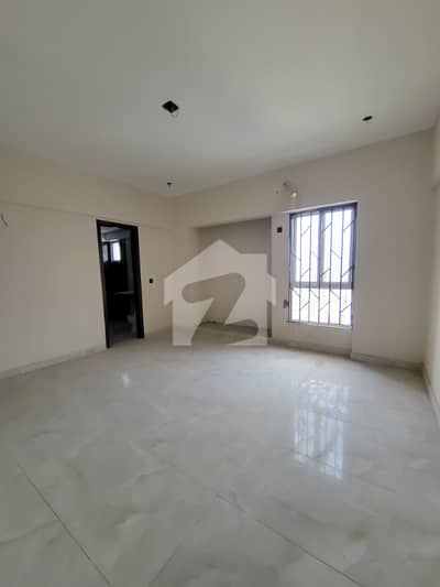 Ideally Located Flat For Sale In Shaheed Millat Road Available Ideally Located Flat For Sale In Shaheed Millat Road Available