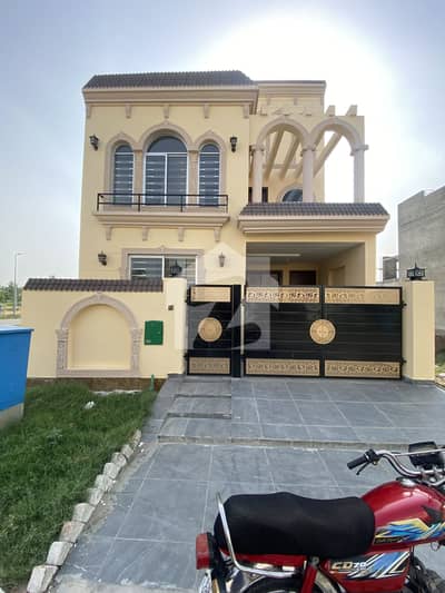 بحریہ نشیمن ۔ آئرس بحریہ نشیمن,لاہور میں 4 کمروں کا 5 مرلہ مکان 65.0 ہزار میں کرایہ پر دستیاب ہے۔ بحریہ نشیمن ۔ آئرس بحریہ نشیمن,لاہور میں 4 کمروں کا 5 مرلہ مکان 65.0 ہزار میں کرایہ پر دستیاب ہے۔