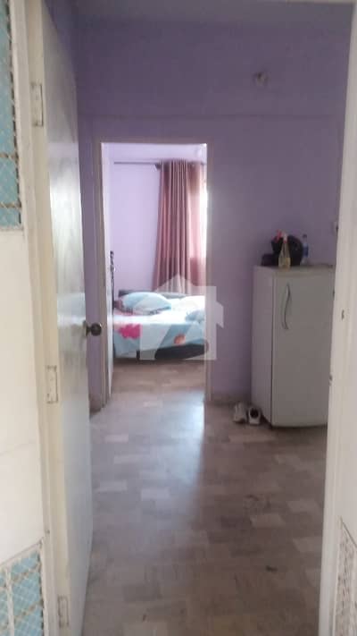 1 Bed Lounge Flat Available On Rent