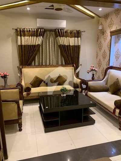 Vip 5 Marla Luxury Furnished House Available For Rent In Bahria Town Lahore