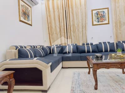 Brand New Luxury 1 Kanal Upper Portion For Rent In DHA Phase 4, Lahore