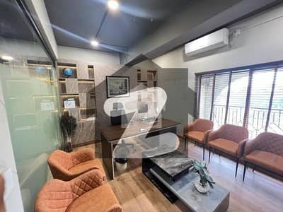 ایف ۔ 7 مرکز ایف ۔ 7,اسلام آباد میں 2 کمروں کا 1 کنال دفتر 26.0 لاکھ میں کرایہ پر دستیاب ہے۔