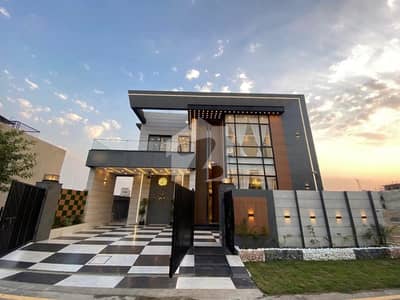 Brand New 10 Marla House For sale In Park View City - Tulip Extension Block Lahore