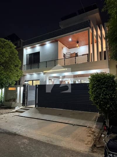 Well-Constructed Owner Built House Available For Sale In Park View City - Rose Block